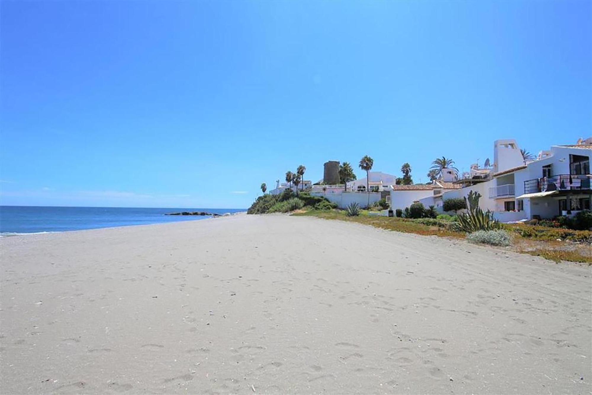 Beachhouse Galore Estepona Zewnętrze zdjęcie